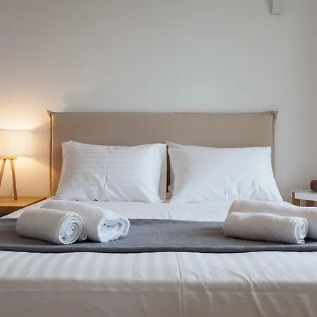 Daire Nakos Homes Luxury Apartment-acropolis Area